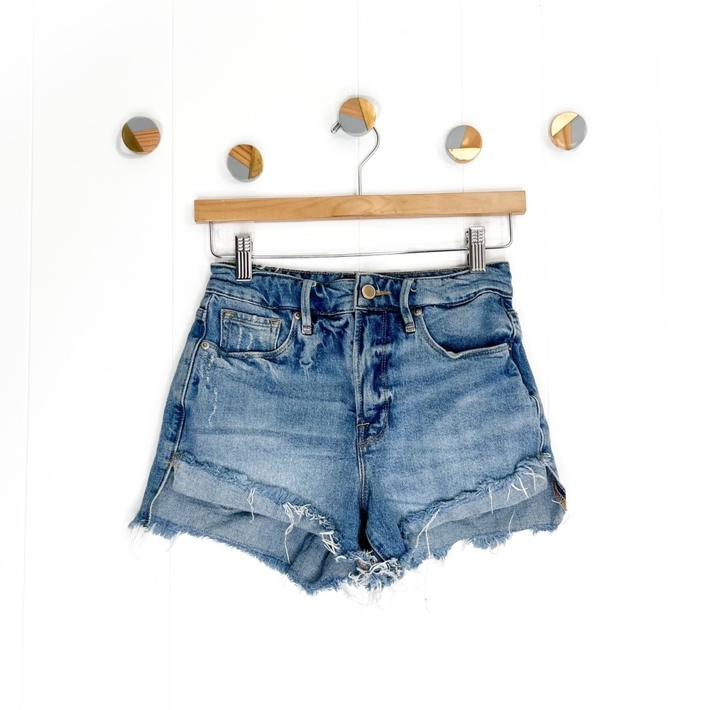 Good American Good Curve Jean Shorts Indigo105